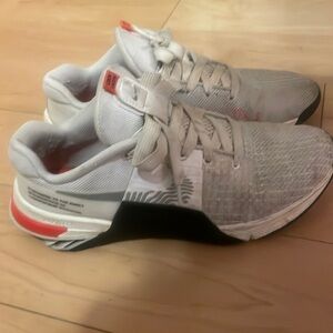 Size 8 women’s Nike Metcons